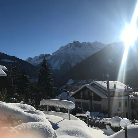 Hotel Garni Sorriso-3